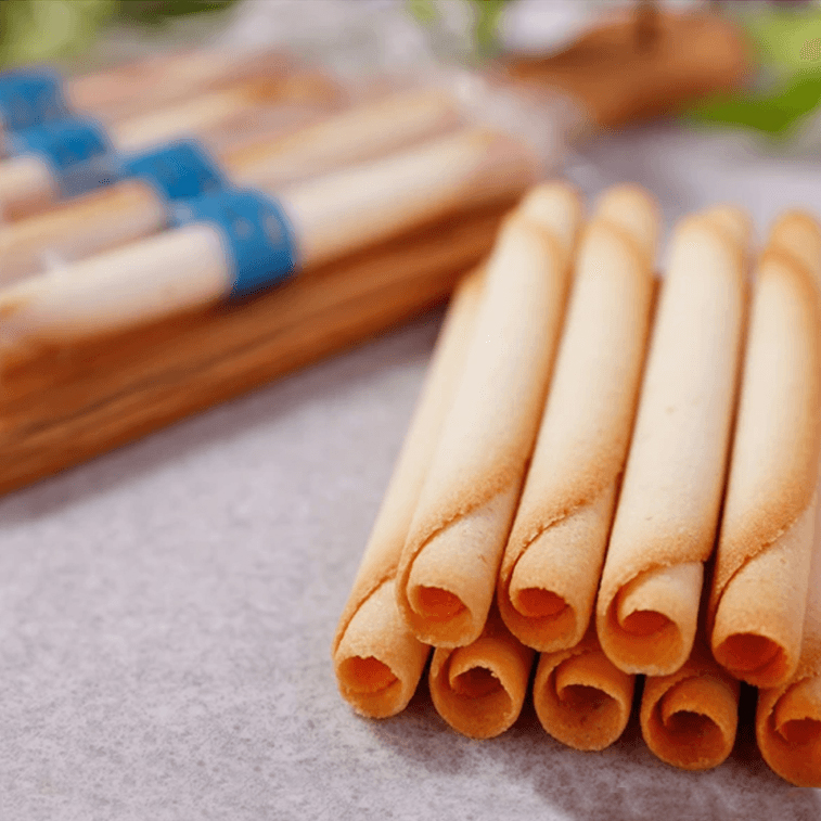 Yoku Moku Cigarette Egg Roll