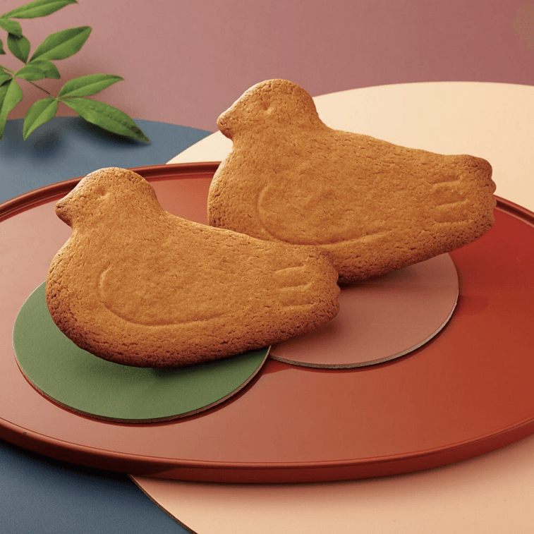 Tokyo & Kanagawa Limited Sale Kamakura Specialty Pigeon Shaped Crispy Butter Cookies Canned